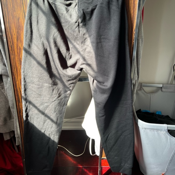 H&M Joggers - Picture 2 of 3